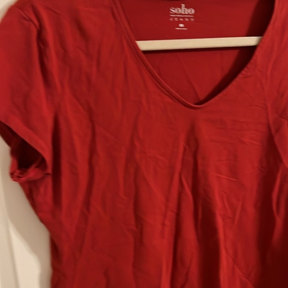 New York and Company red choker detail top - Picture 3 of 4